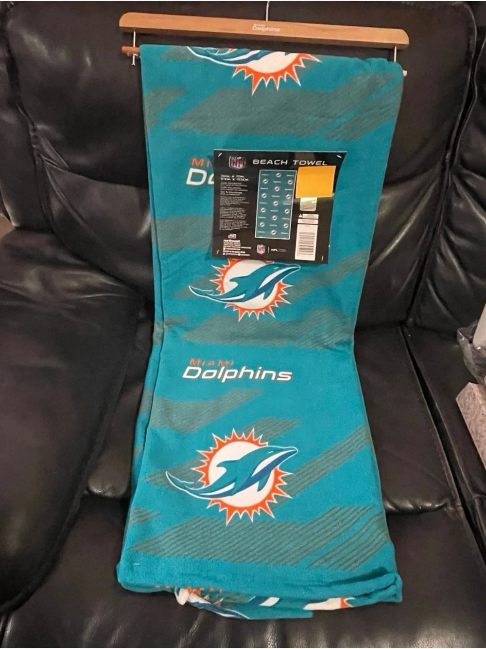 NFL Miami Dolphins Beach Towel - Football Miami Dolphins